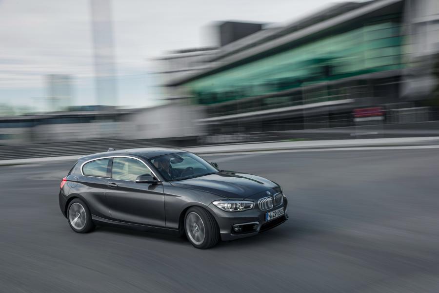  BMW 120d Urban Line 3-Door 2015 года  (фото 15 из 29)